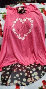 🎀No Boundaries Pink Love Flower Top